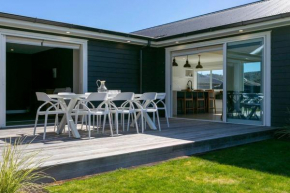 New Lake House in Kinloch